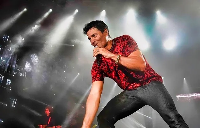Chayanne promete poner a Saltillo a bailar otra vez… y sus seguidores ya están ensayando los pasos.