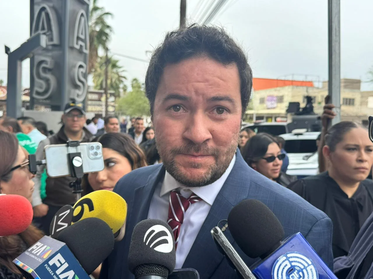 Restaurantes en Torreón ajustan operaciones ante incremento salarial y nueva Ley Silla, mientras buscan equilibrio entre costos y competitividad del sector.