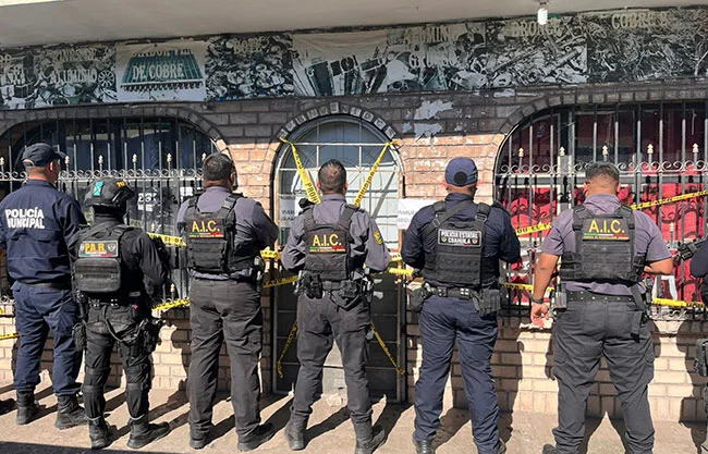 La Fiscalía del Estado llevaron a cabo un operativo de cateo en la Villa de Palau.