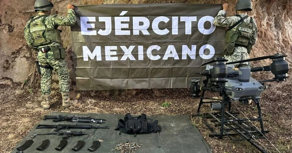 Aseguran armas, explosivos y dron en Badiraguato; operativos dejan decomisos y detenciones en Culiacán