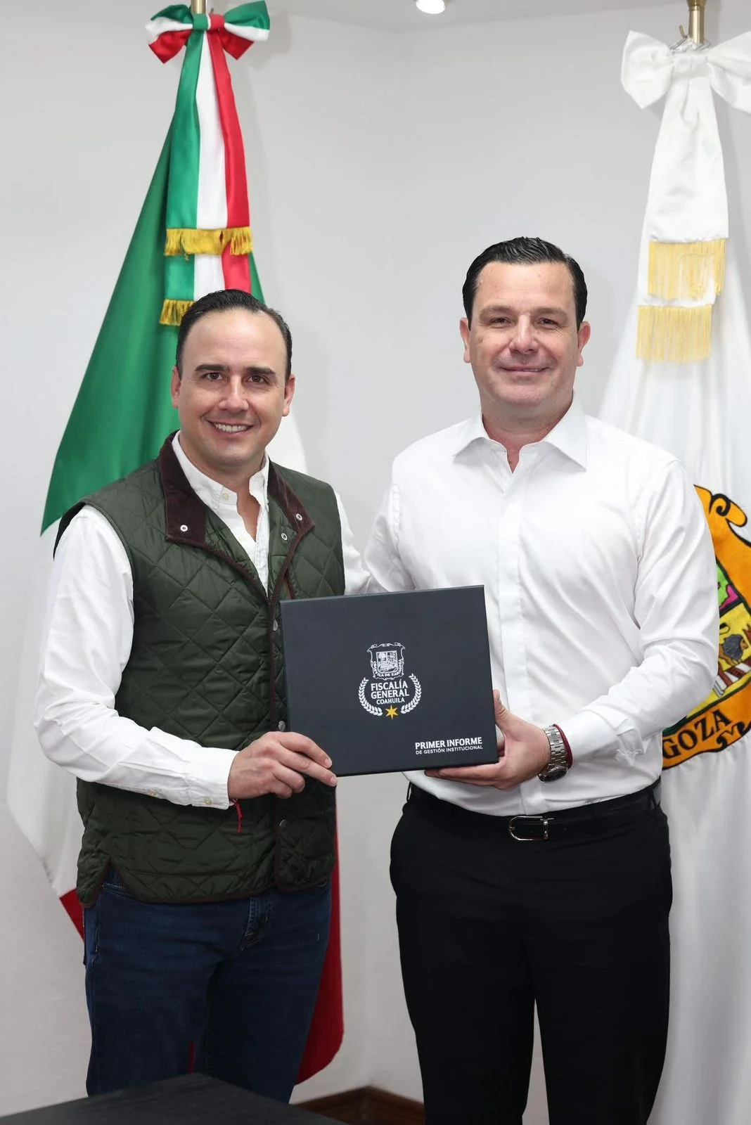 Recibe gobernador Manolo Jiménez Salinas informe del fiscal Federico Fernández