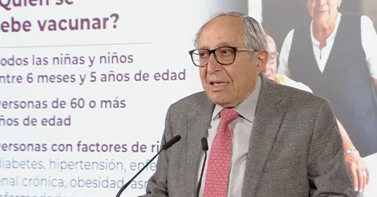 El funcionario hizo un llamado a vacunarse contra la influenza, pues previene los casos graves con este virus
