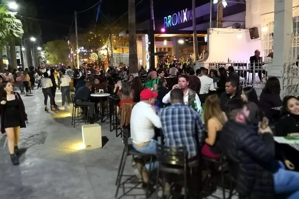 Impulsan programa “Servicio Seguro” en bares y antros de Torreón
