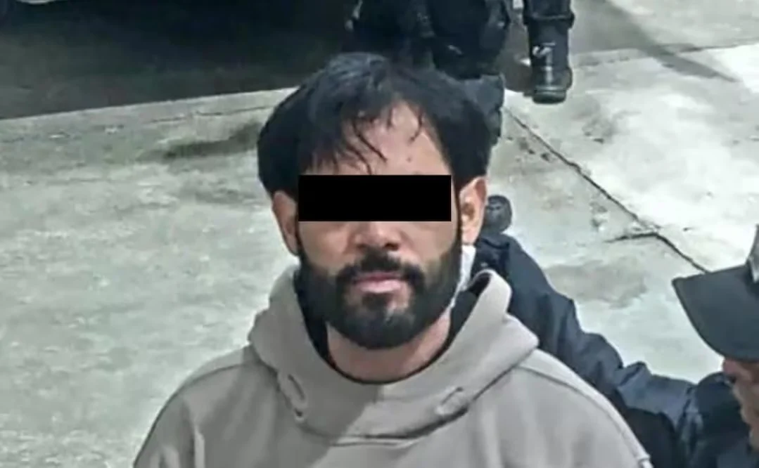 Juez vincula a proceso y mantiene en prisión a presunto operador financiero del Cártel de Sinaloa, acusado de narcotráfico y portación de armas.