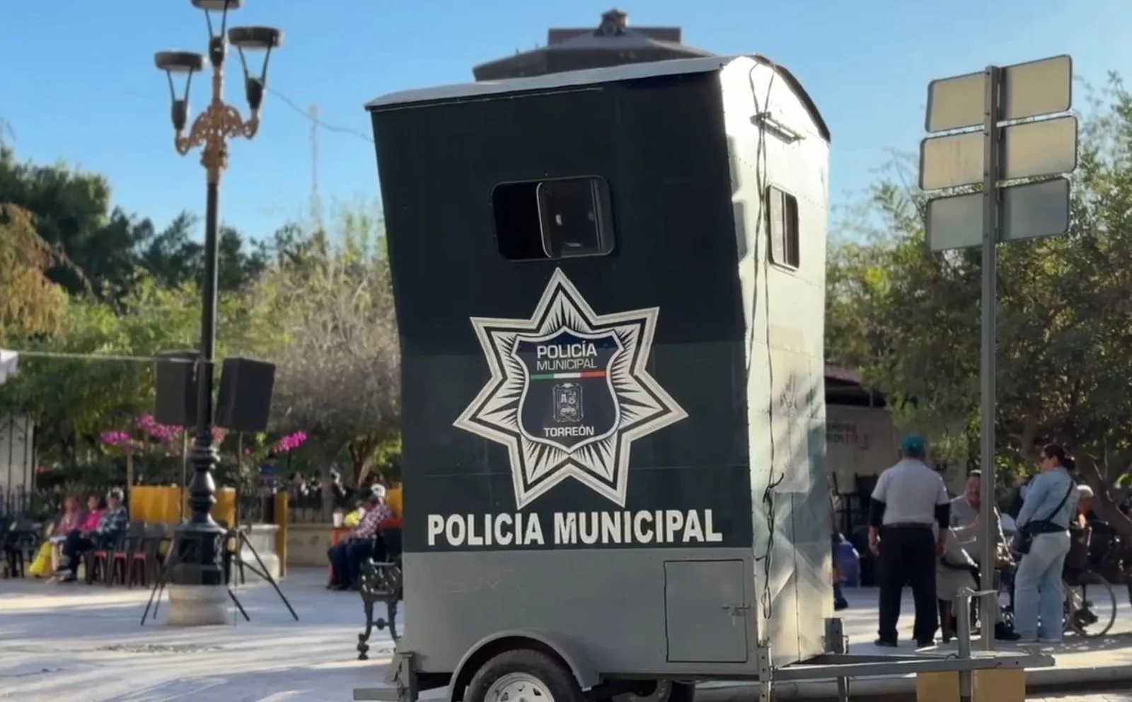 Policía de Torreón refuerza vigilancia y seguridad durante operativo navideño
