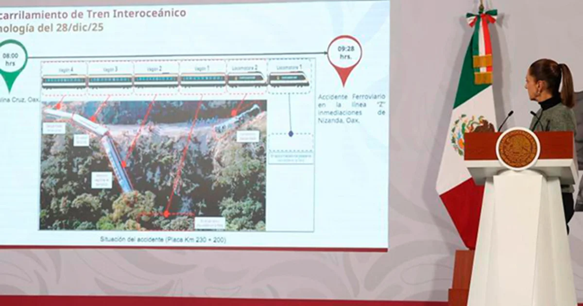 El secretario de Marina presentó un informe sobre las víctimas y heridos por el descarrilamiento del Tren Interoceánico ocurrido ayer en Oaxaca