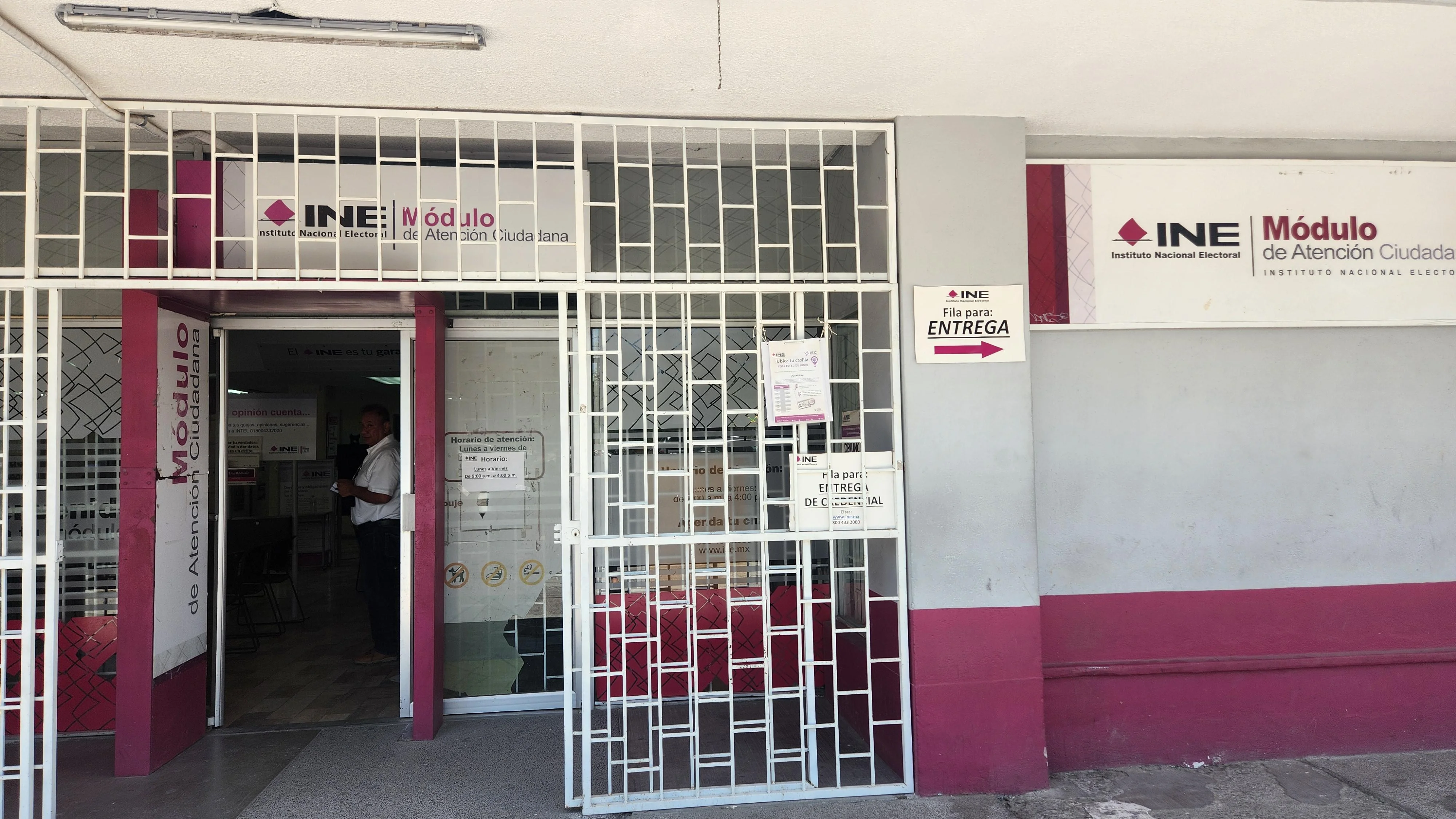 INE exhorta a renovar credencial para votar