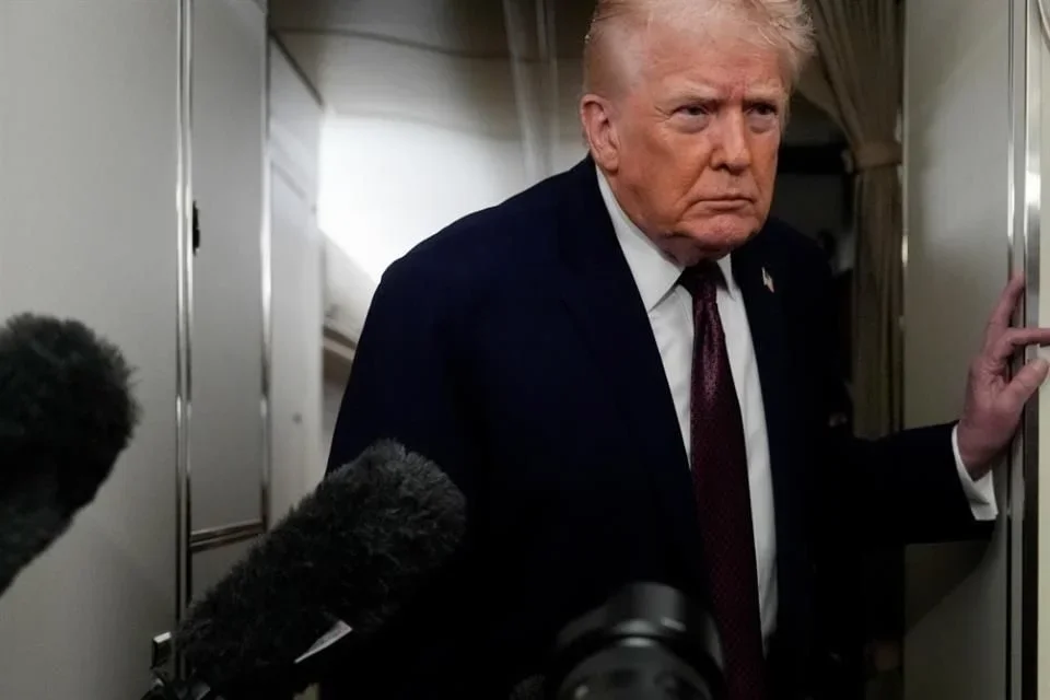EU estará 'jodido' si Corte falla contra aranceles: Trump