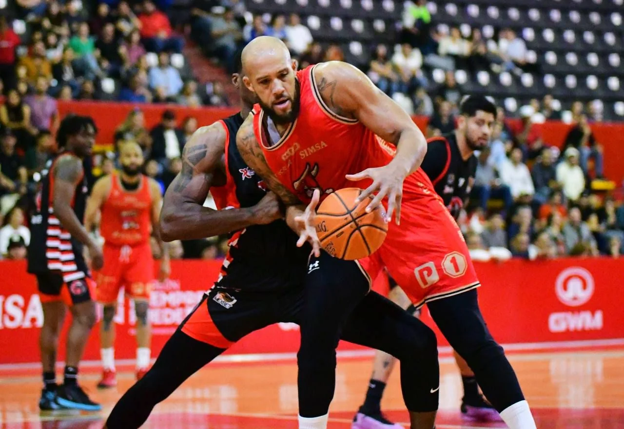 Gerard Devaughn, Ra’shad James y Raven Barber se suman al roster para la Temporada 2026