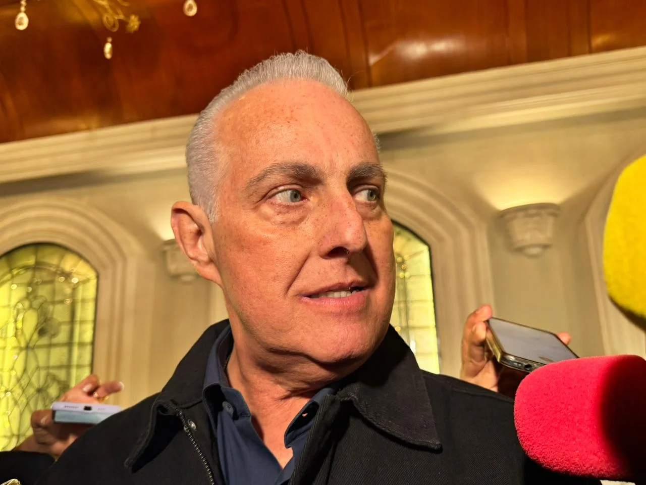Alcaldes de La Laguna avanzan en homologar horarios de venta de alcohol para fortalecer la coordinación metropolitana y la seguridad regional.