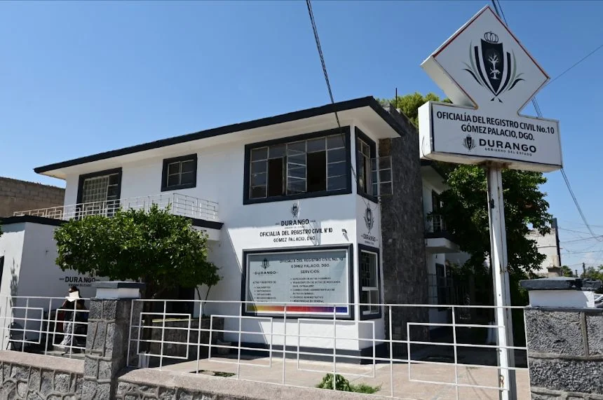 Saturación en módulos de la Laguna para obtener la nueva CURP biométrica; citas se otorgan con hasta cinco meses de espera.