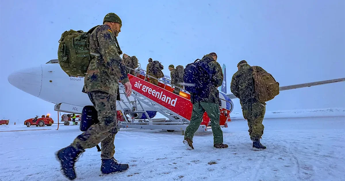 Según fuentes del diario alemán BILD, la salida de los militares se ha producido sin aviso previo tras permanecer desplegados menos de 48 horas