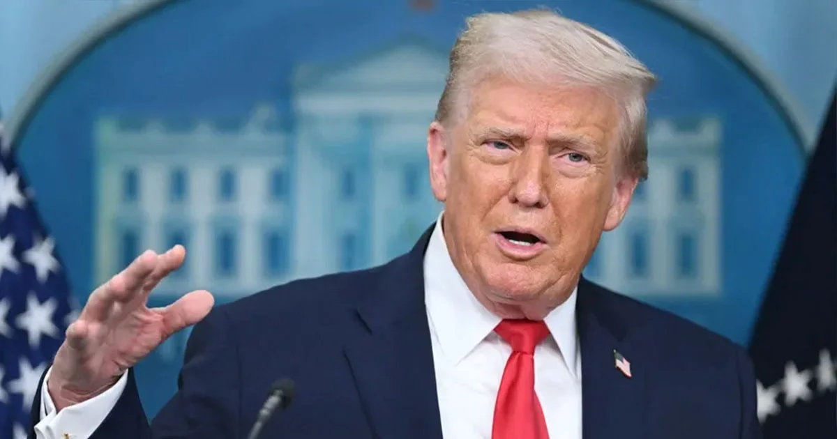 El presidente de Estados Unidos modificó su postura respecto a la opositora venezolana, luego de que ésta le regaló su Premio Nobel de la Paz.