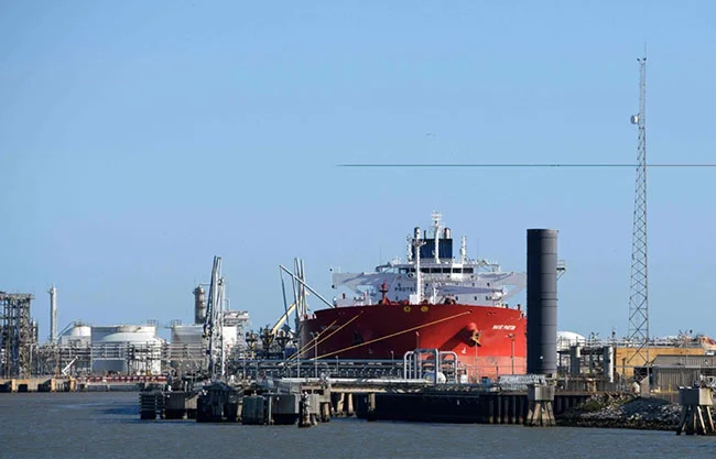 Venezuela ingresó los primeros 300 mdd por venta de petróleo en acuerdo con Estados Unidos