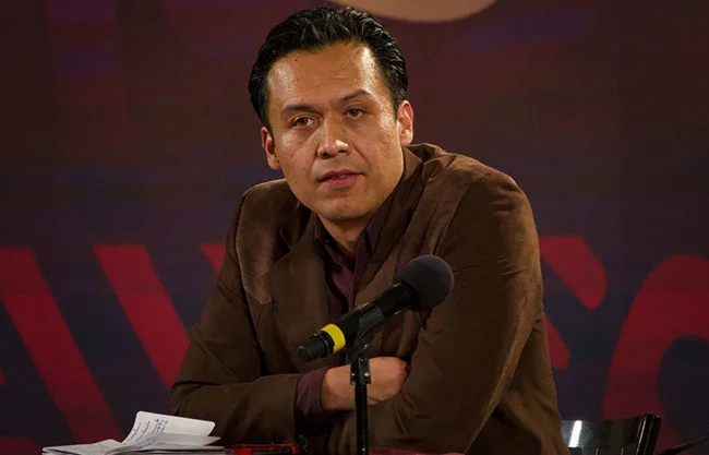 Marx Arriaga acusa a la SEP y a Mario Delgado de sostener la precarización educativa en CONAFE