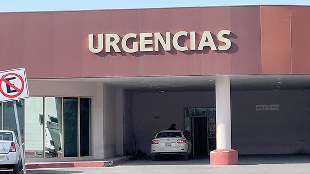 Hija apuñala a su madre dormida y le hace creer que fue picadura de araña
