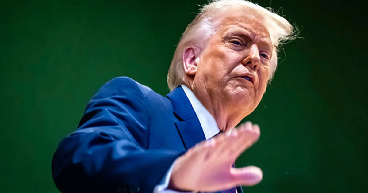 Afirma Trump que EU tendrá soberanía sobre el suelo de sus bases militares en Groenlandia