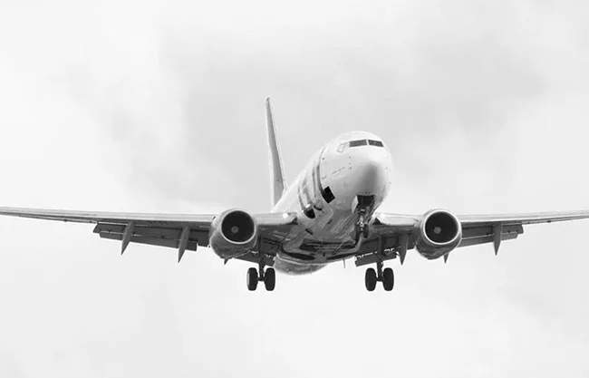 Avión comercial se estrella dentro del Aeropuerto Internacional de Bangor, en Maine