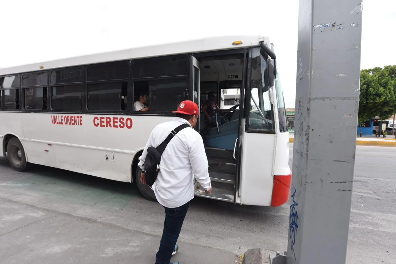 Torreón optimiza rutas de transporte en norte y oriente para mejorar cobertura y eficiencia del servicio público.