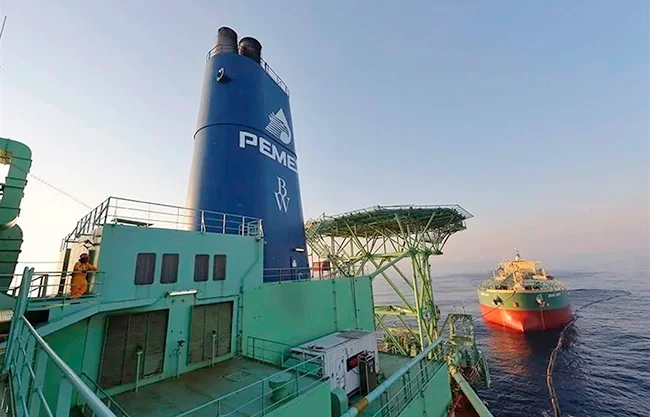 México comenzó a enviar petróleo a Cuba en 2023, cuando Venezuela redujo los suministros ante la caída de su producción