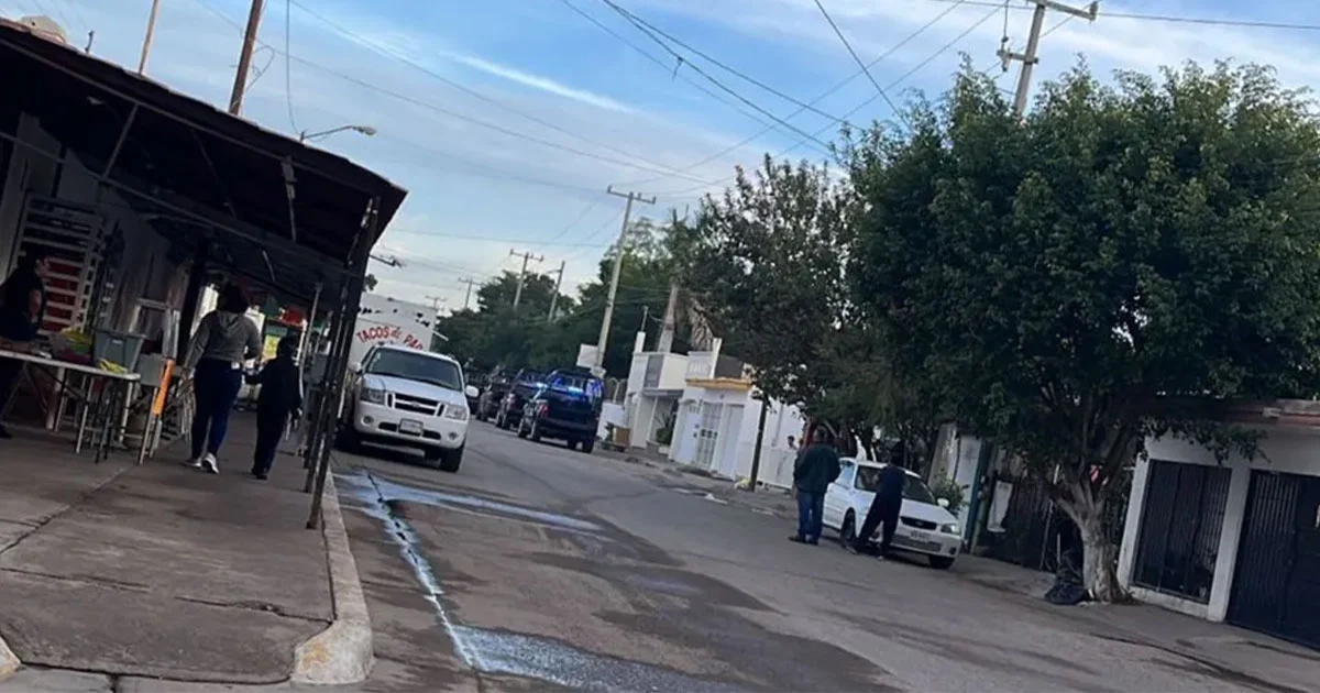 El titular de la dependencia acudió de manera inmediata al lugar para supervisar y coordinar las acciones operativas.