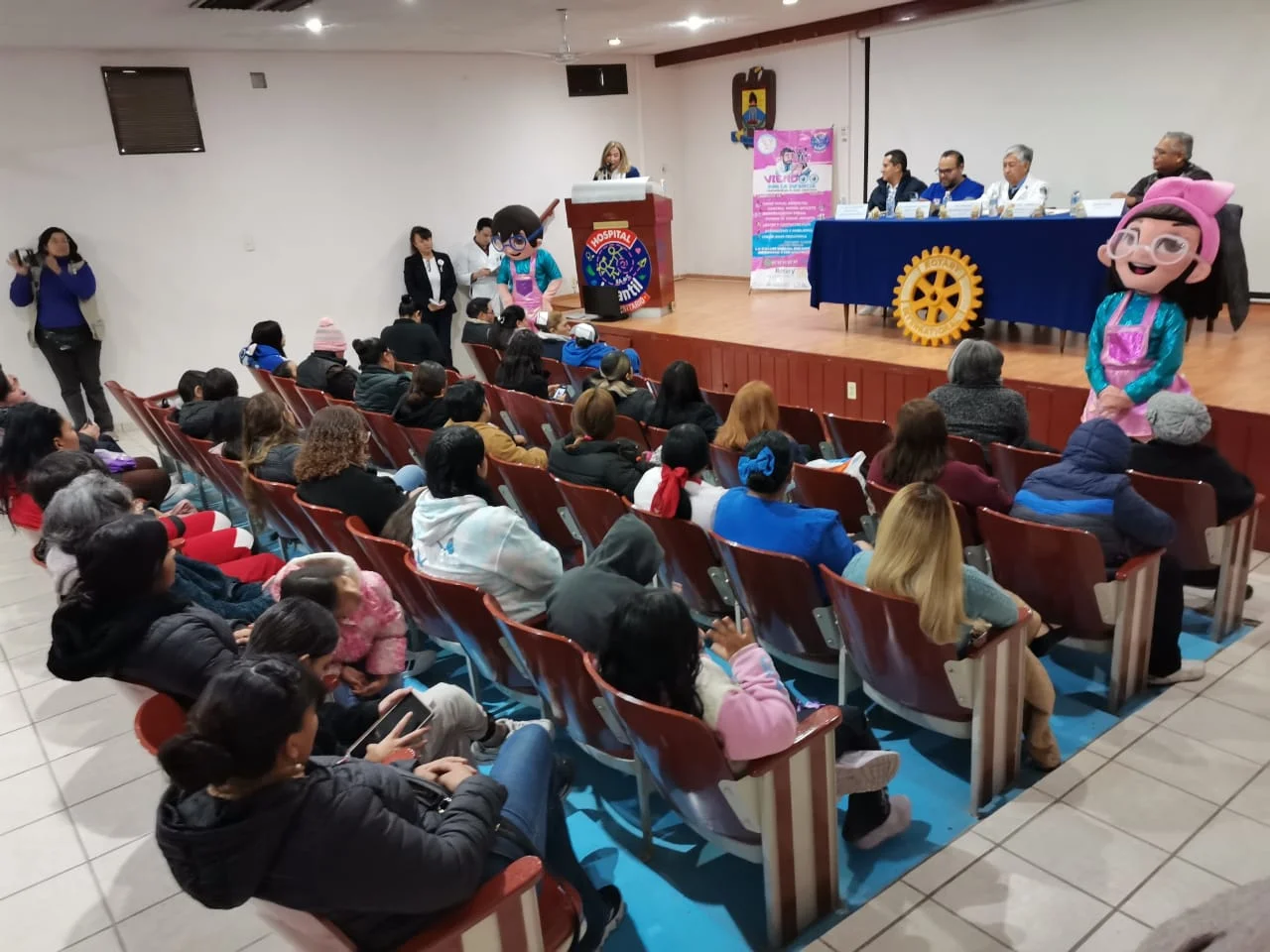 Concluye campaña de atención visual a infantes de La Laguna