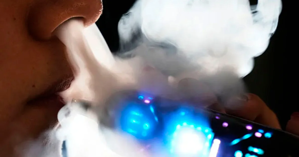 'Prohibición fortalece al narco': los cárteles se adueñan del negocio de los vapeadores en México