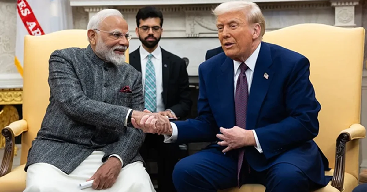 Trump anuncia que India dejará de comprar petróleo de Rusia y le rebaja los aranceles
