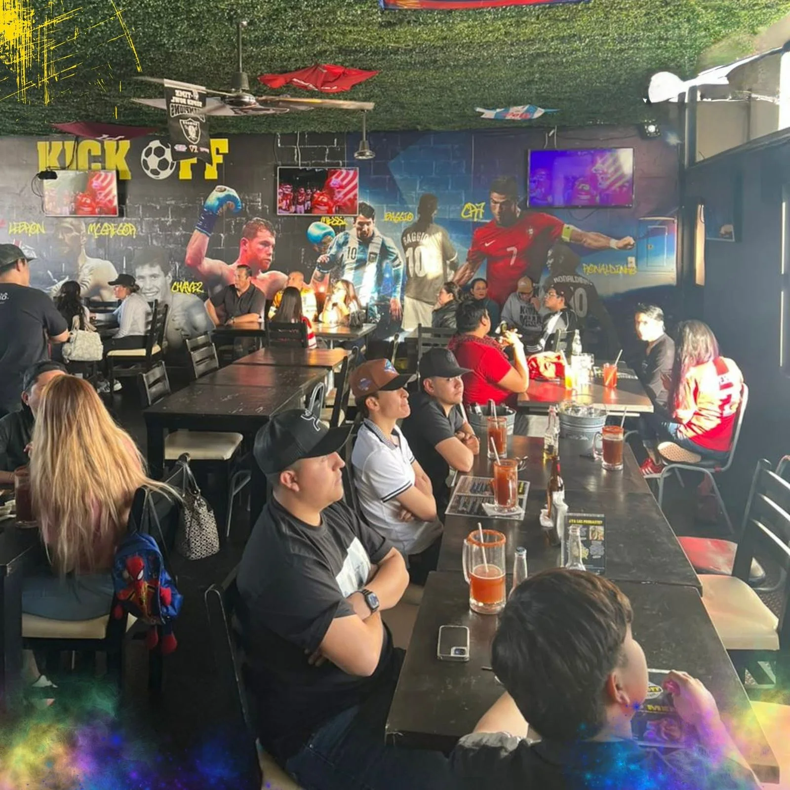 El Super Bowl impulsa la economía local: restaurantes y centros de consumo registran un aumento significativo en ventas durante el evento deportivo.