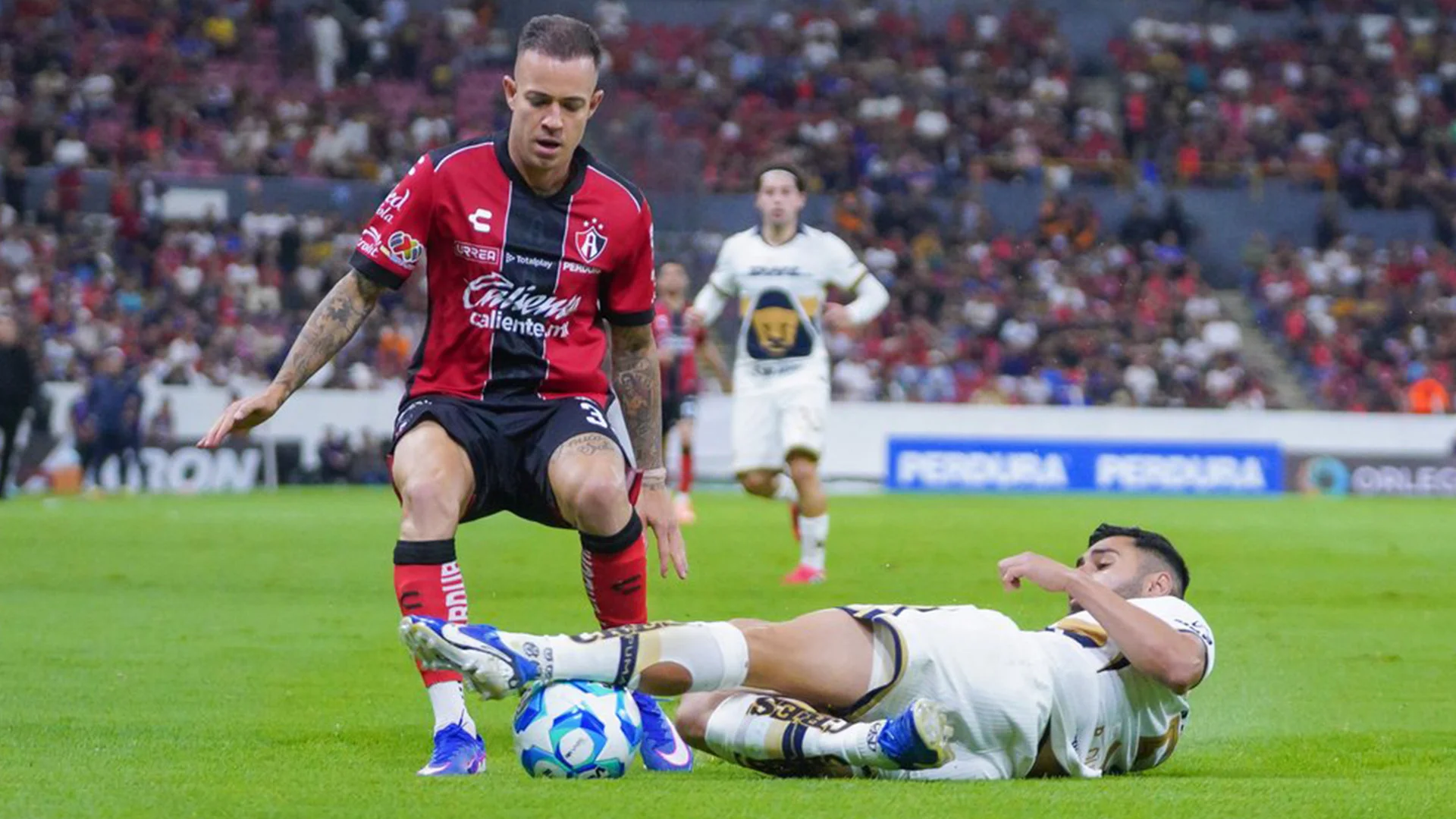 ¡A lo Atlas! 'Rojinegros' rescatan empate ante Pumas en los últimos minutos