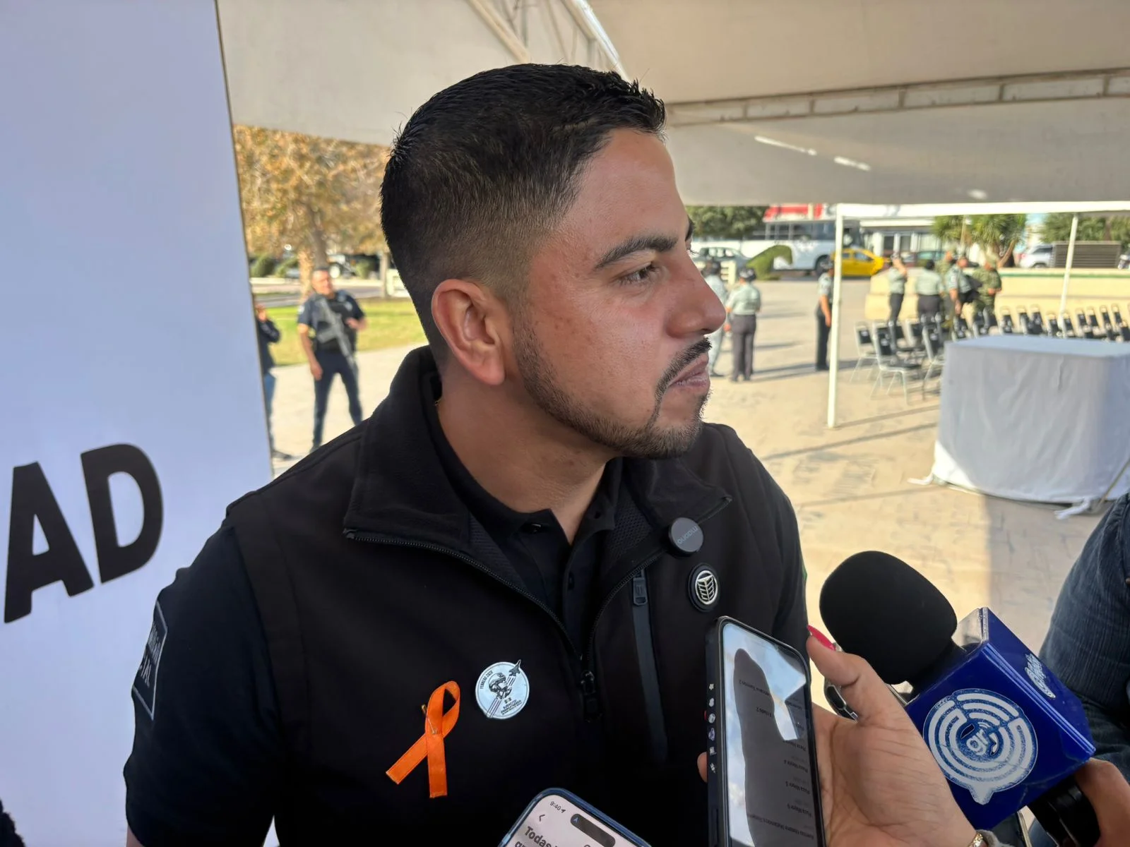 Riñas en Torreón dejan 18 detenidos, principalmente menores y motociclistas. Un joven resultó gravemente herido. Autoridades refuerzan vigilancia.