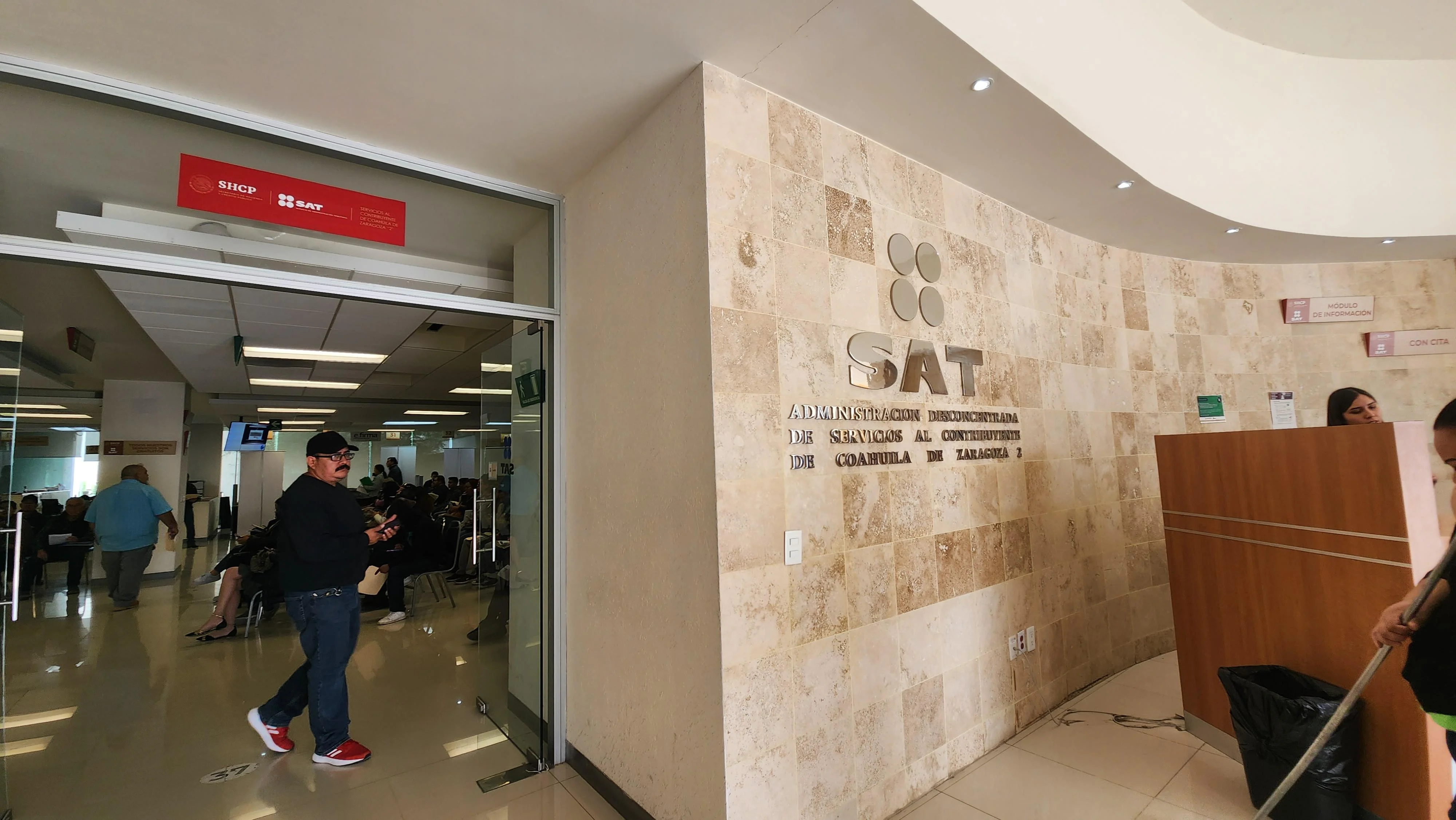 SAT lanza programa para repatriar capitales con tasa preferencial del 15% de ISR, buscando incentivar la inversión y el empleo en la economía mexicana.