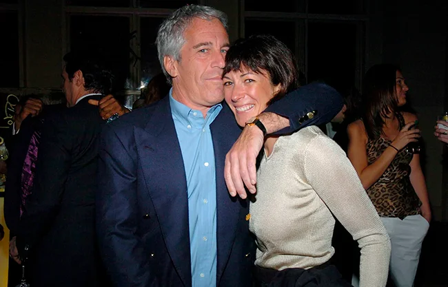 Con ello, evitó ofrecer detalles sobre los crímenes cometidos junto a Epstein o sobre posibles co-conspiradores