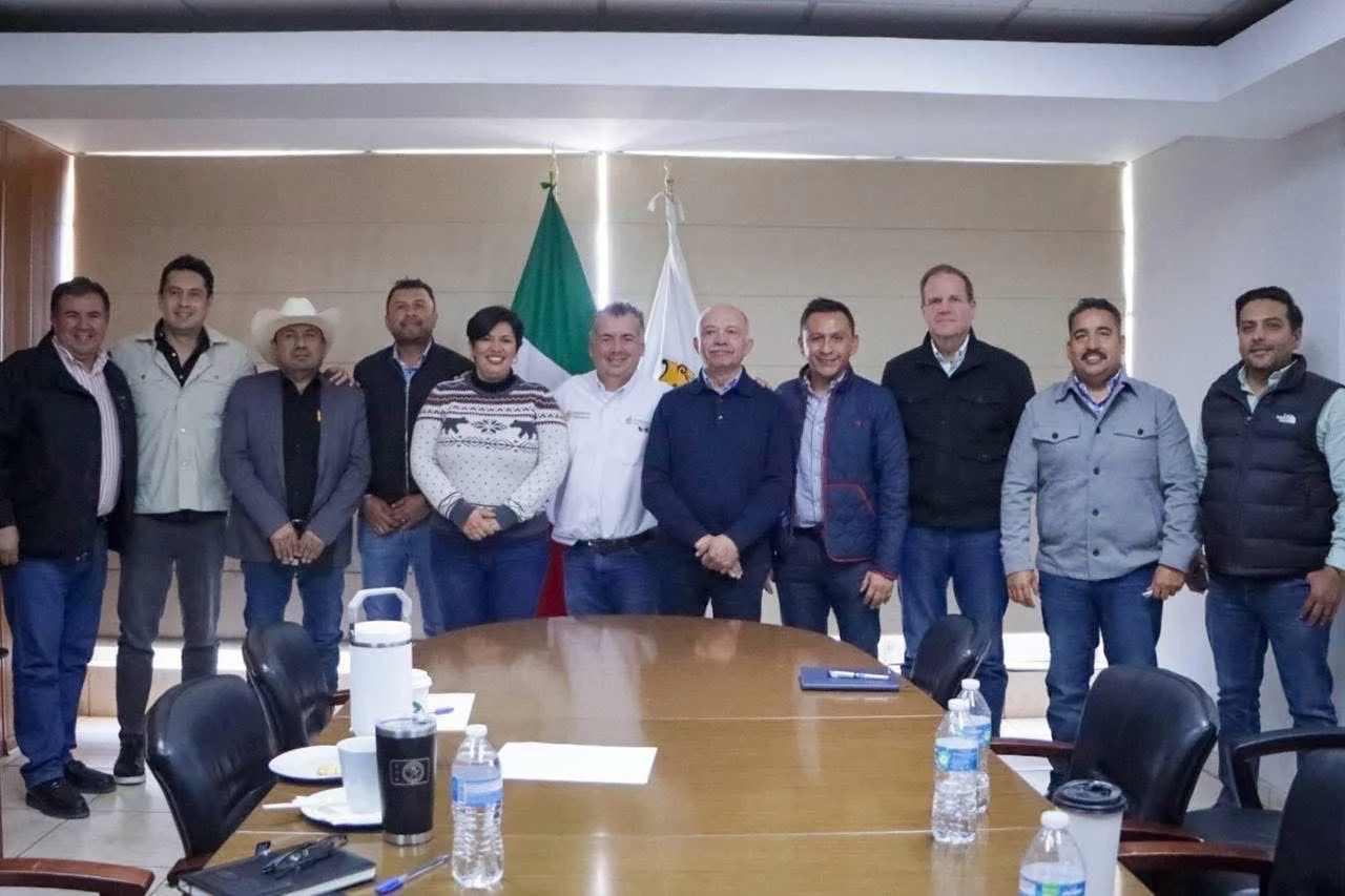Conagua avanza en la interconexión del proyecto Agua Saludable, lo que permitirá restablecer y fortalecer el suministro de agua potable en cinco municipios de La Laguna en las próximas semanas.
