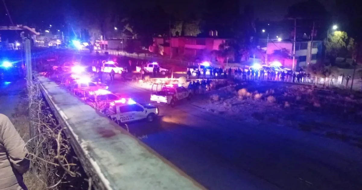 Una balacera ocurrió esta madrugada en la planta cementera Cruz Azul en Tula, Hidalgo, luego que un grupo armado intentó ingresar