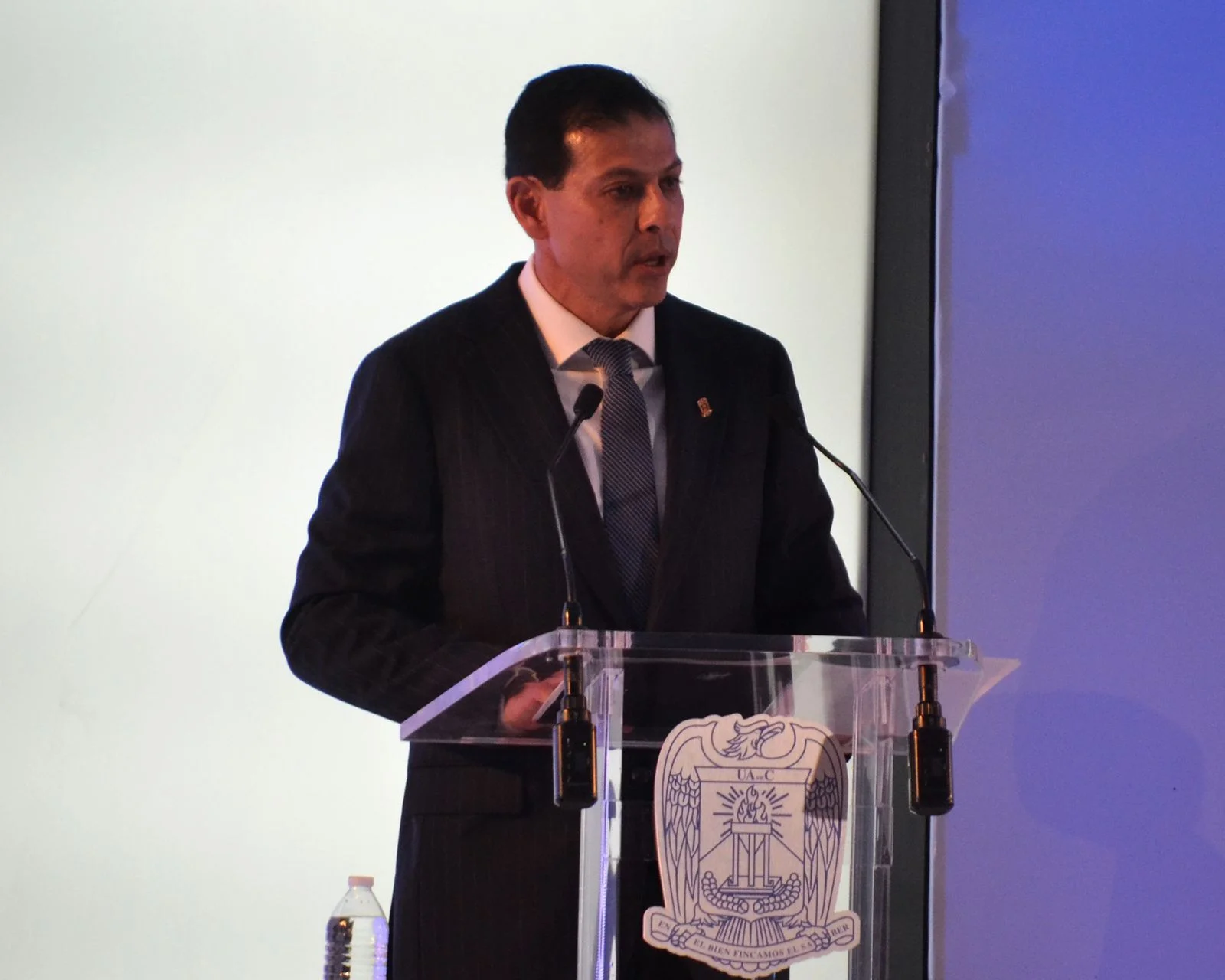 UAdeC crece en matrícula y calidad académica con 30 programas en certificación, pese a retos financieros, según informe de rector.