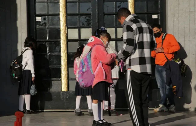 La Unión Nacional de Padres de Familia (UNPF) lanzó un llamado urgente a madres y padres ante el incremento de casos de sarampión.