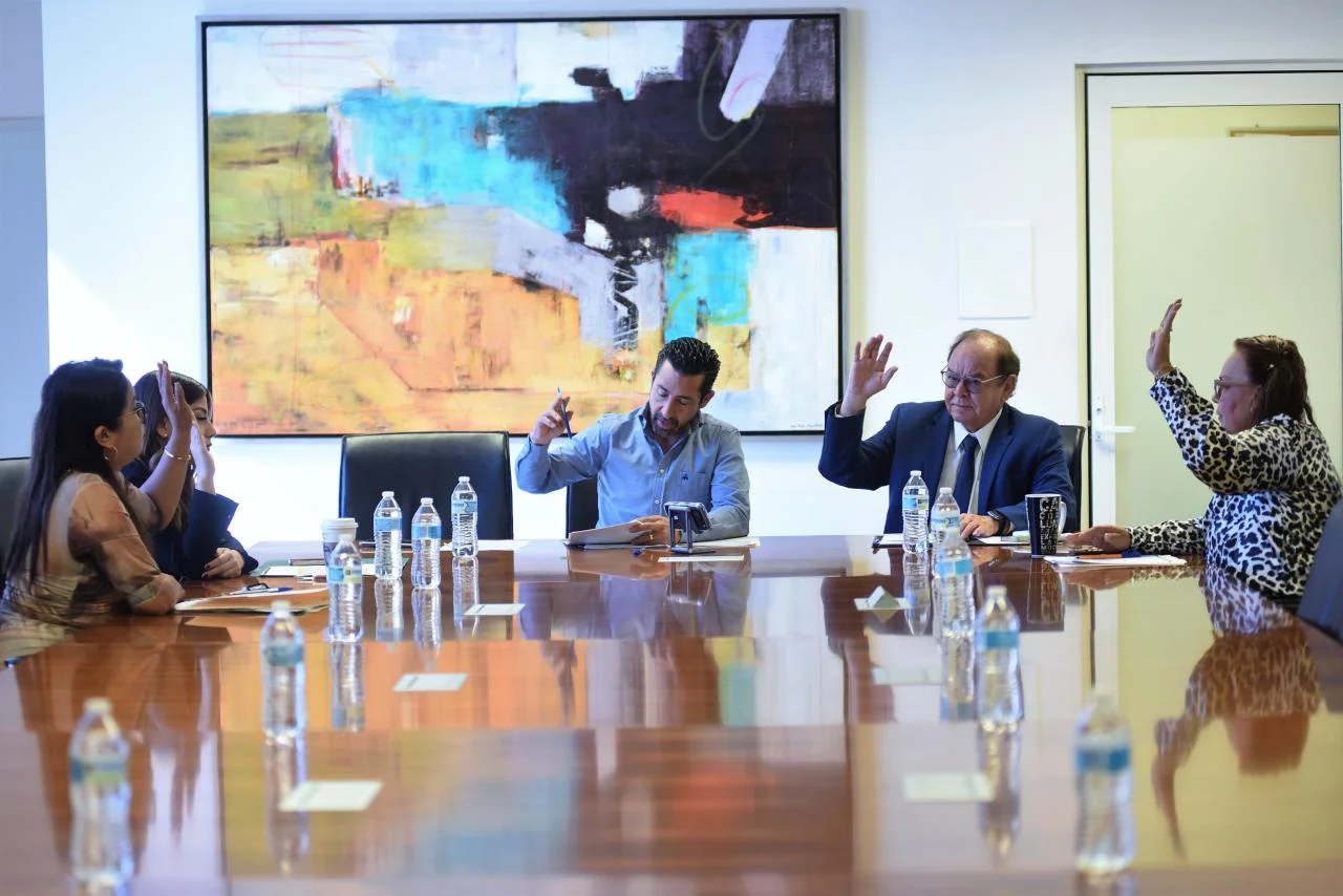 Ayuntamiento de Torreón aprueba donativo mensual de 110 mil pesos a Cruz Roja local para fortalecer sus servicios de emergencia durante un año.