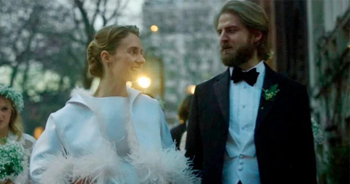 Se casa Maya Hawke en boda llena de