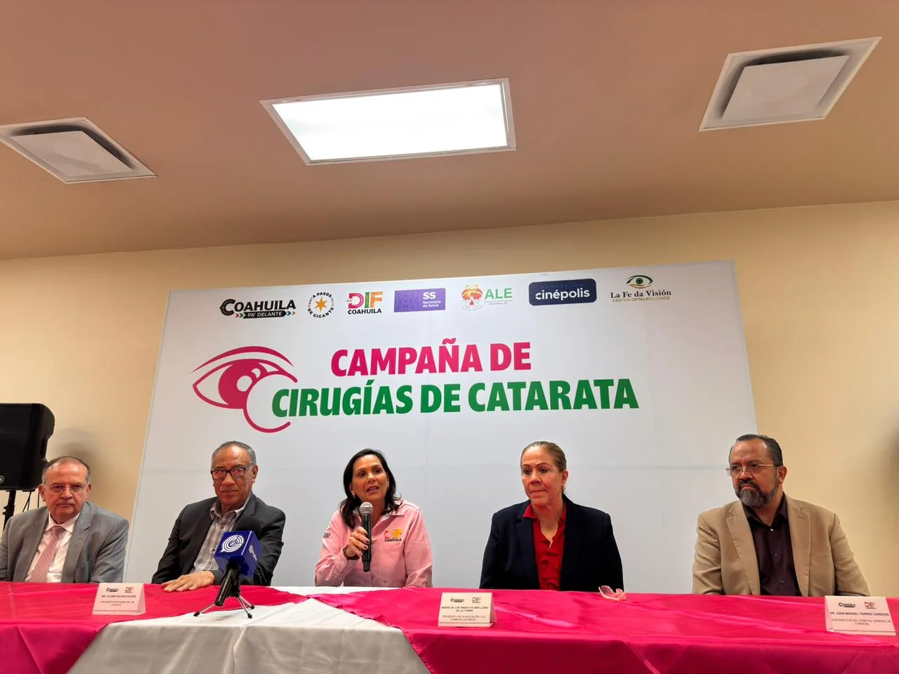 DIF Coahuila y Asociación ALE lanzan campaña de 300 cirugías de cataratas gratuitas para personas sin seguridad social en La Laguna.