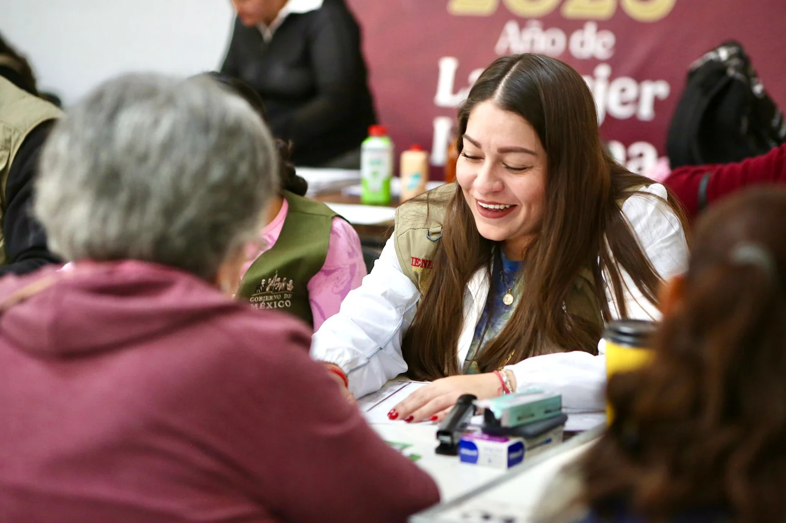 Convocatoria abierta para pensiones de adultos mayores y mujeres en el estado. Amplían cobertura de apoyos económicos directos para mejorar calidad de vida.