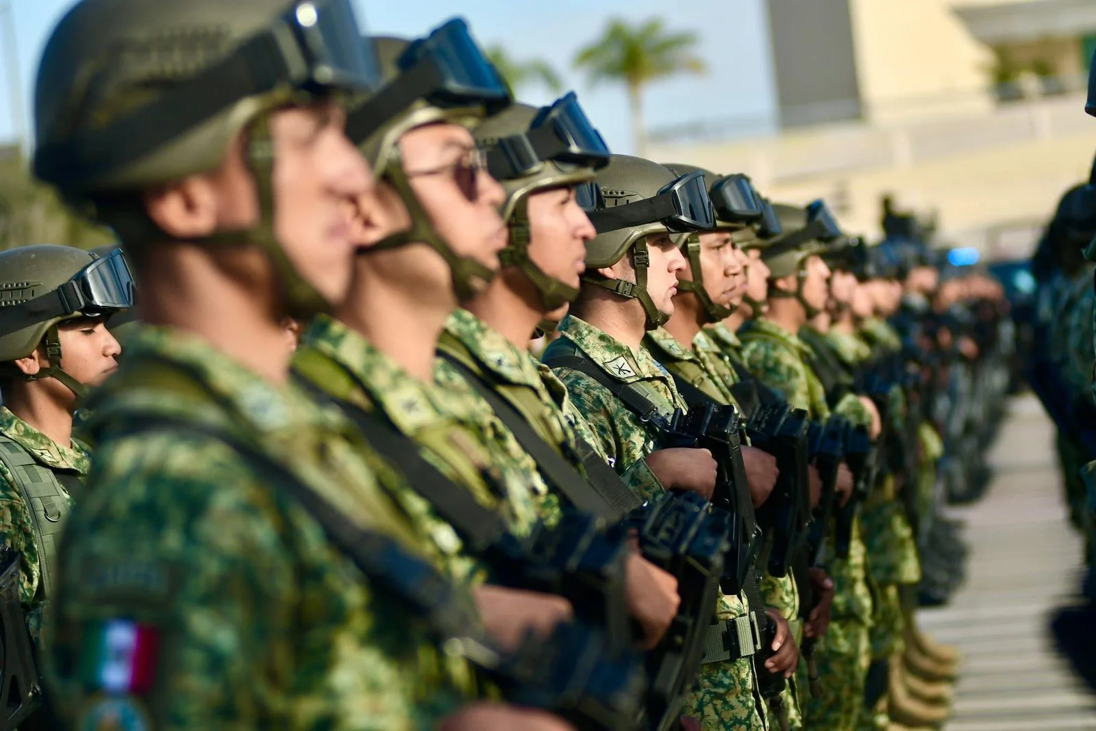 Coahuila lidera confianza en el Ejército con 94% de aprobación, superando la media nacional según encuesta del INEGI.
