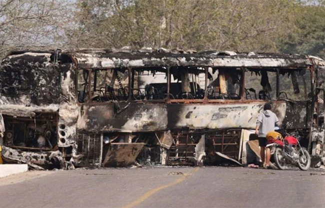 Estados Unidos sostiene alertas en Guadalajara, Puerto Vallarta y Ciudad Guzmán tras la caída de "El Mencho", pero normaliza operaciones en otras ciudades.