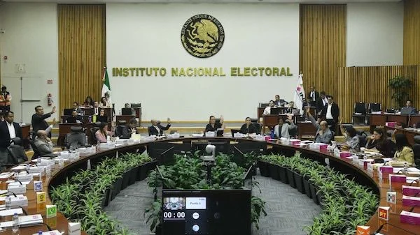 INE analizará propuesta de Reforma Electoral