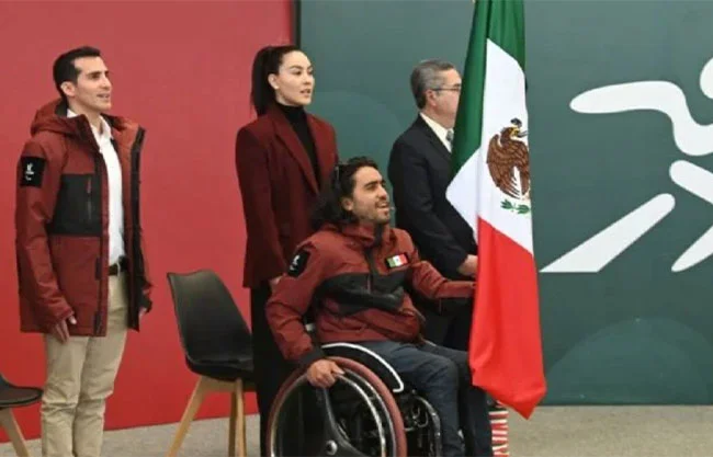 Abanderan a Arly Velásquez rumbo a los Juegos Paralímpicos Milano-Cortina 2026