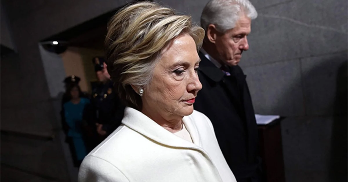Hillary Clinton testifica ante Congreso de EU sobre vínculos con Epstein