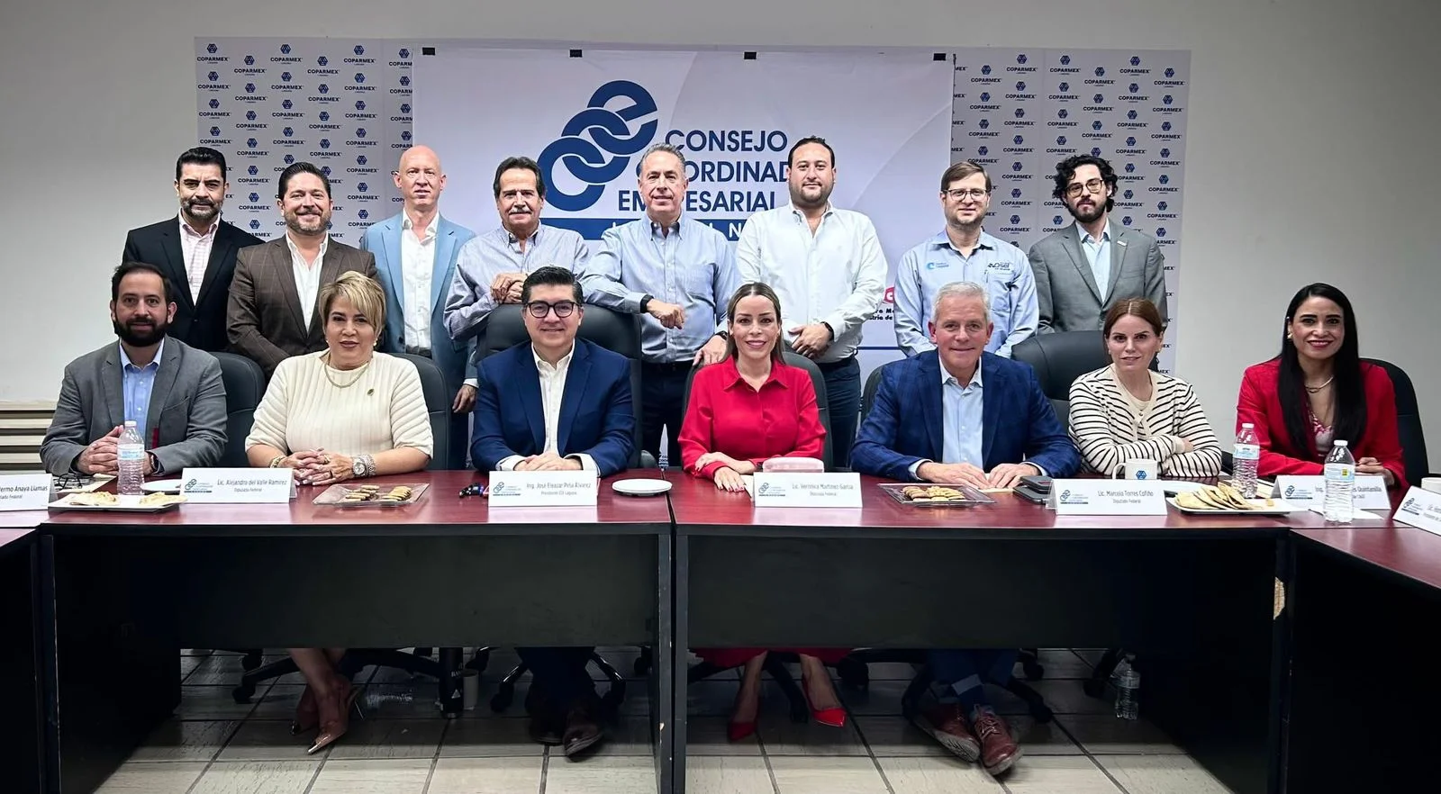 Empresarios de La Laguna analizan con legisladores federales el impacto de decisiones nacionales en la competitividad regional de la economía.