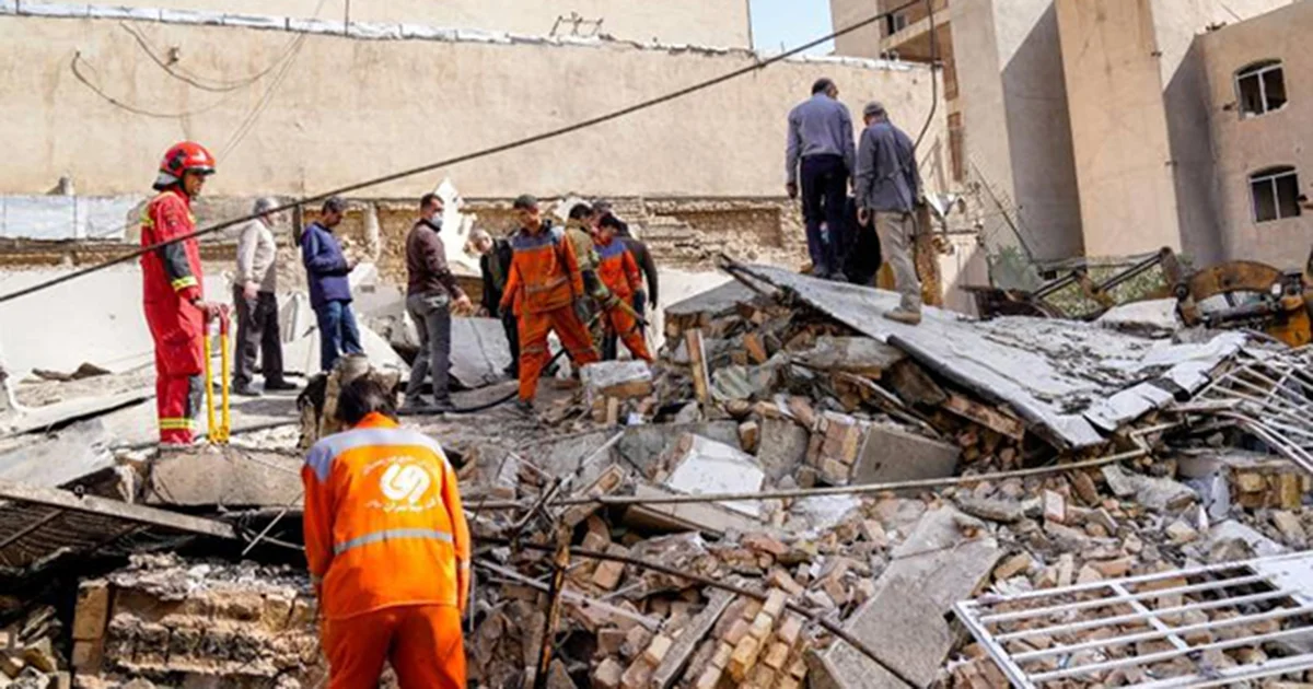 Reportan más de 200 muertos en Irán por ataques de Estados Unidos e Israel