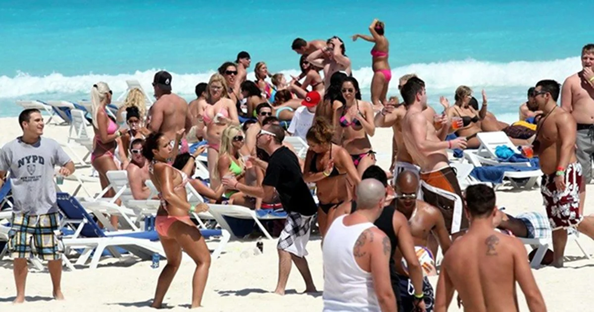 EU emite alerta de seguridad para spring breakers que quieran vacacionar en México