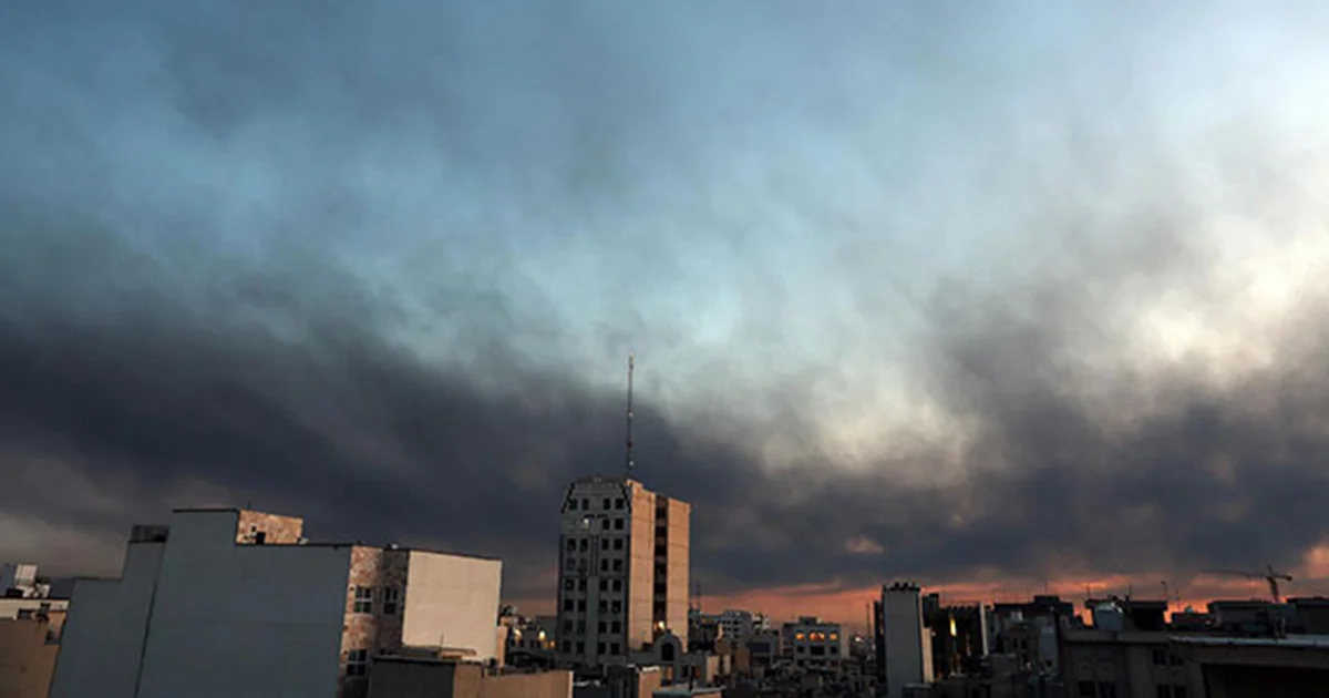 Atacan centro de Teherán e impactan edificio del organismo encargado de elegir al nuevo líder de Irán